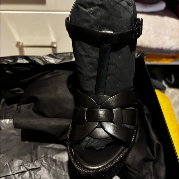 Authentic Brand New YSL Tribute Espadrilles Wedge In Smooth Leather - Picture 7 of 10